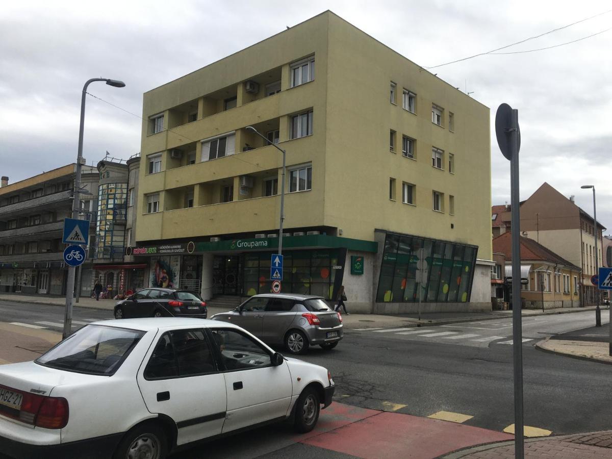 Central Zalaegerszeg Exteriör bild