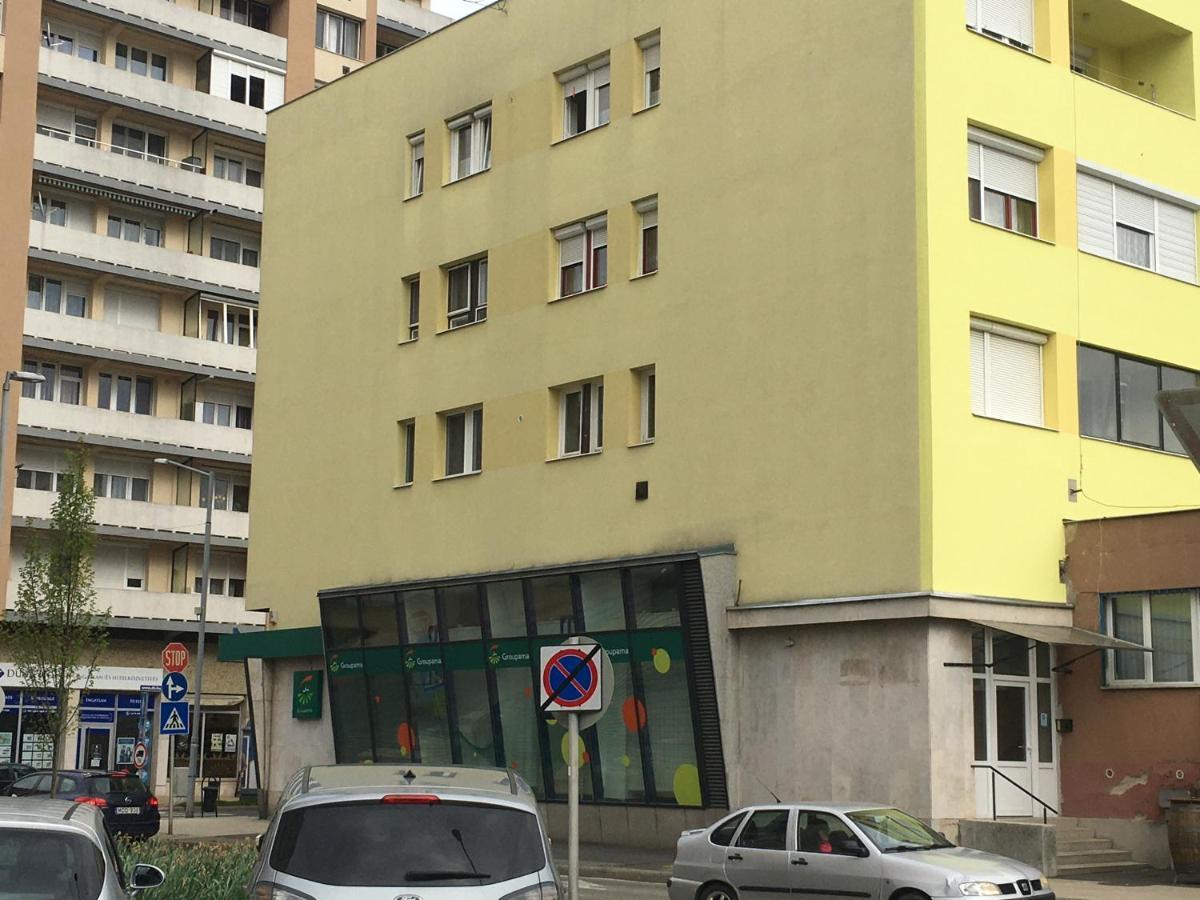 Central Zalaegerszeg Exteriör bild